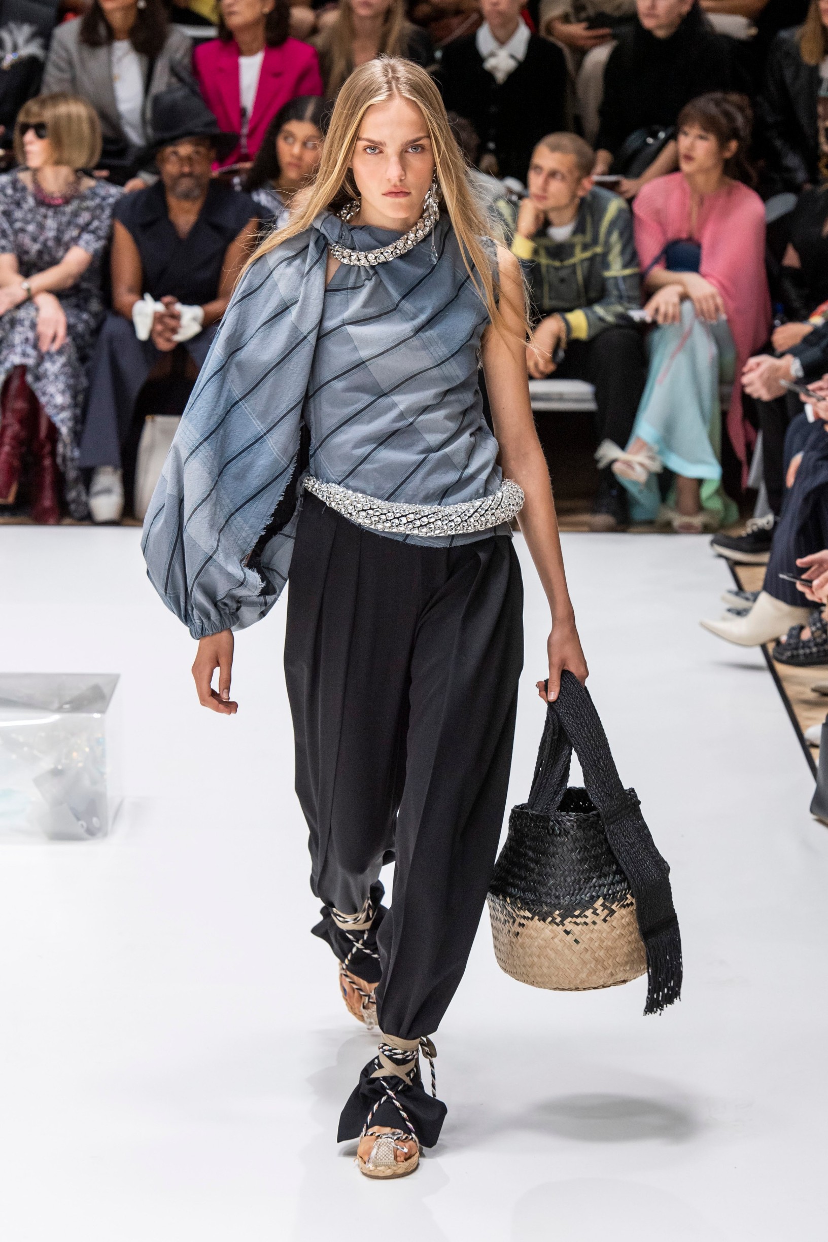 JW Anderson
Spring Summer 2020 Runway‎ fashion show
London Fashion Week,  England, UK in September 2019., Image: 471469008, License: Rights-managed, Restrictions: , Model Release: no, Credit line: Rick Gold / Capital pictures / Profimedia
